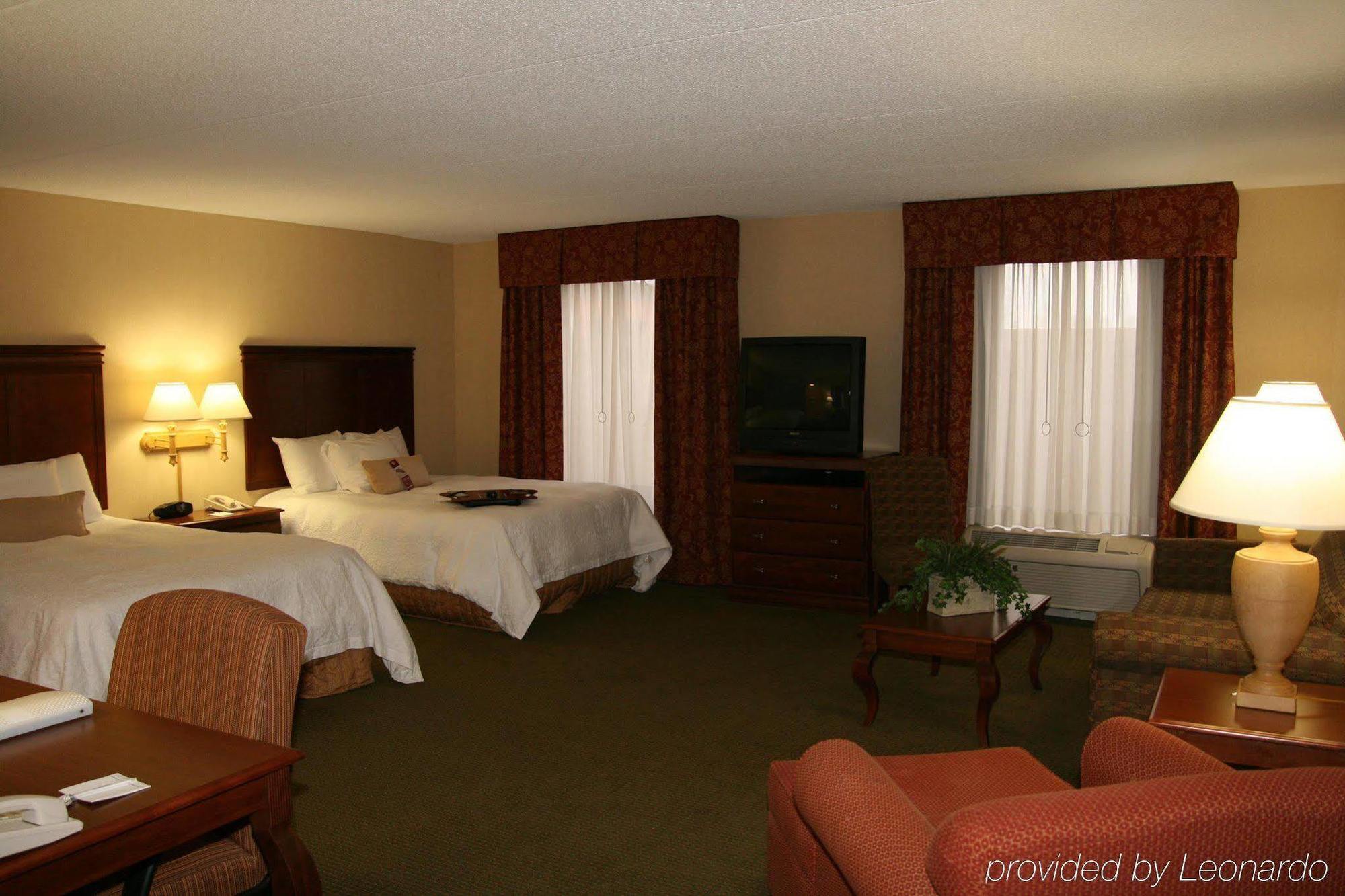 Hampton Inn&suites Cincinnati-union Centre